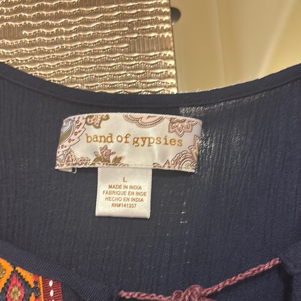 Band of Gypsies Bohemian navy top w tassels - Picture 2 of 4